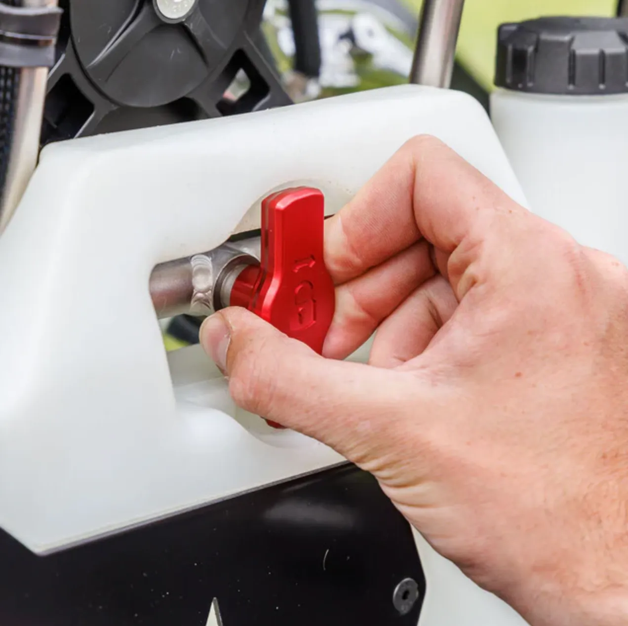 Parajet Mav Max detail